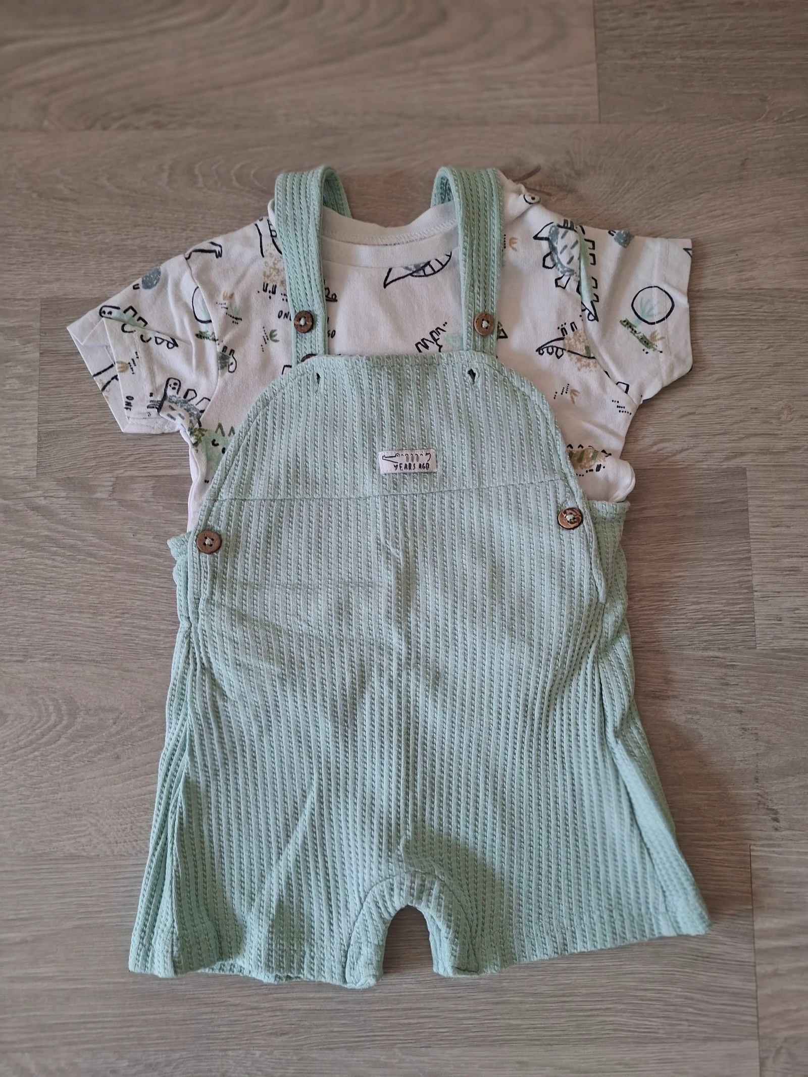 Combi short 6 mois 